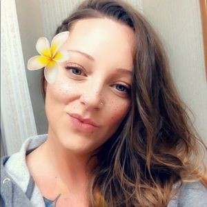 Meet your Posher, Andi